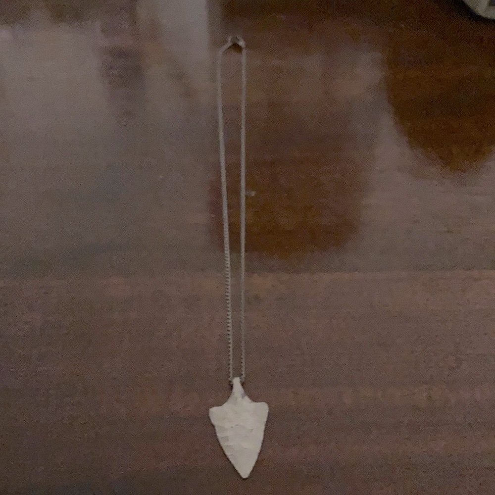 Arrowhead necklace